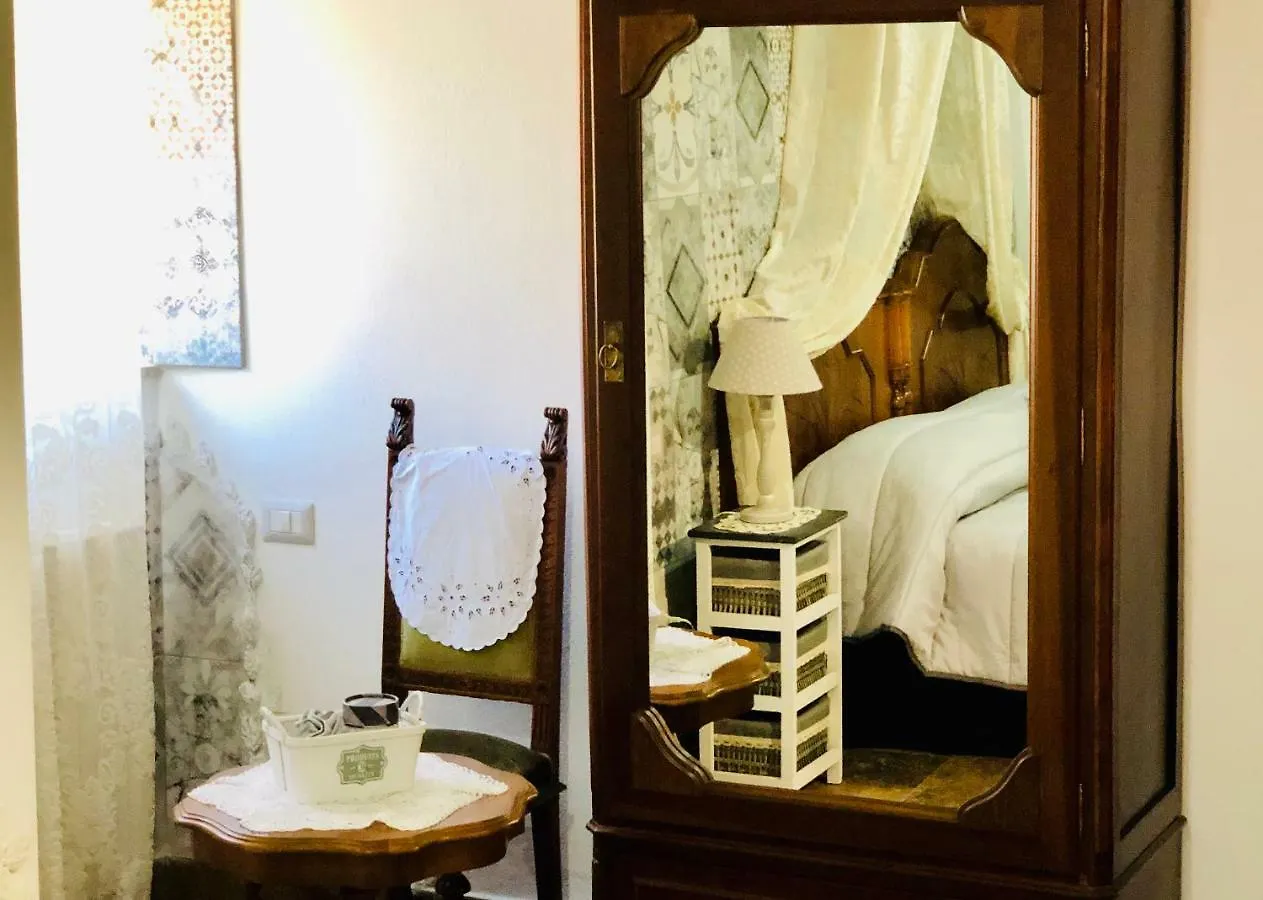 Pensjonat Domo All'Antico Borgo Oristano